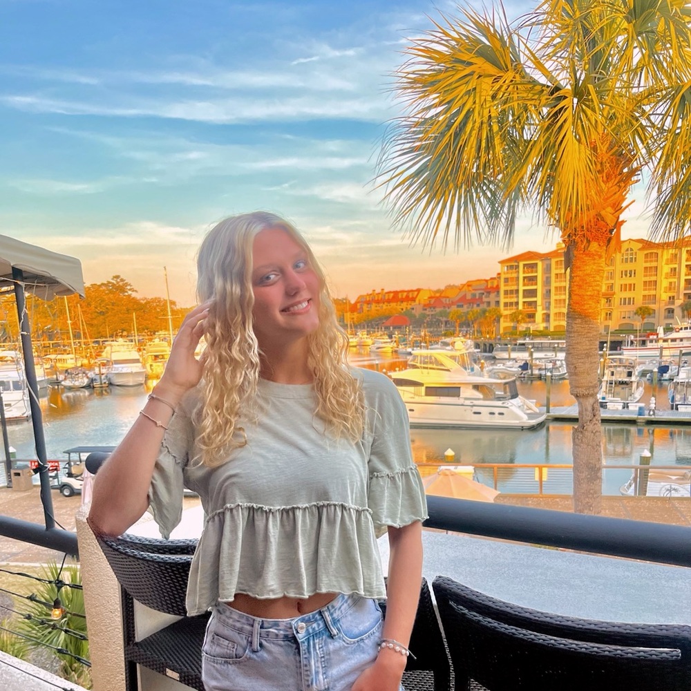 Meet your Posher, Sarah